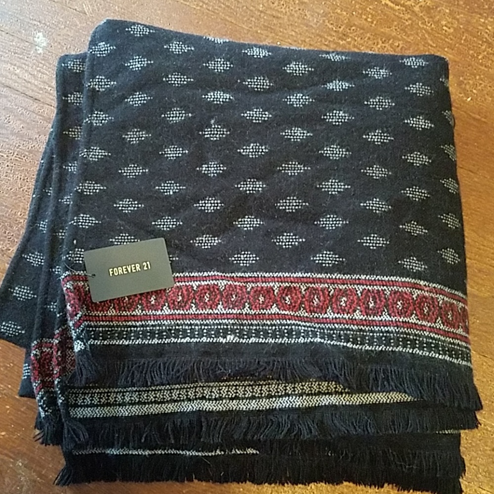 NWT Forever 21- Blanket Scarf